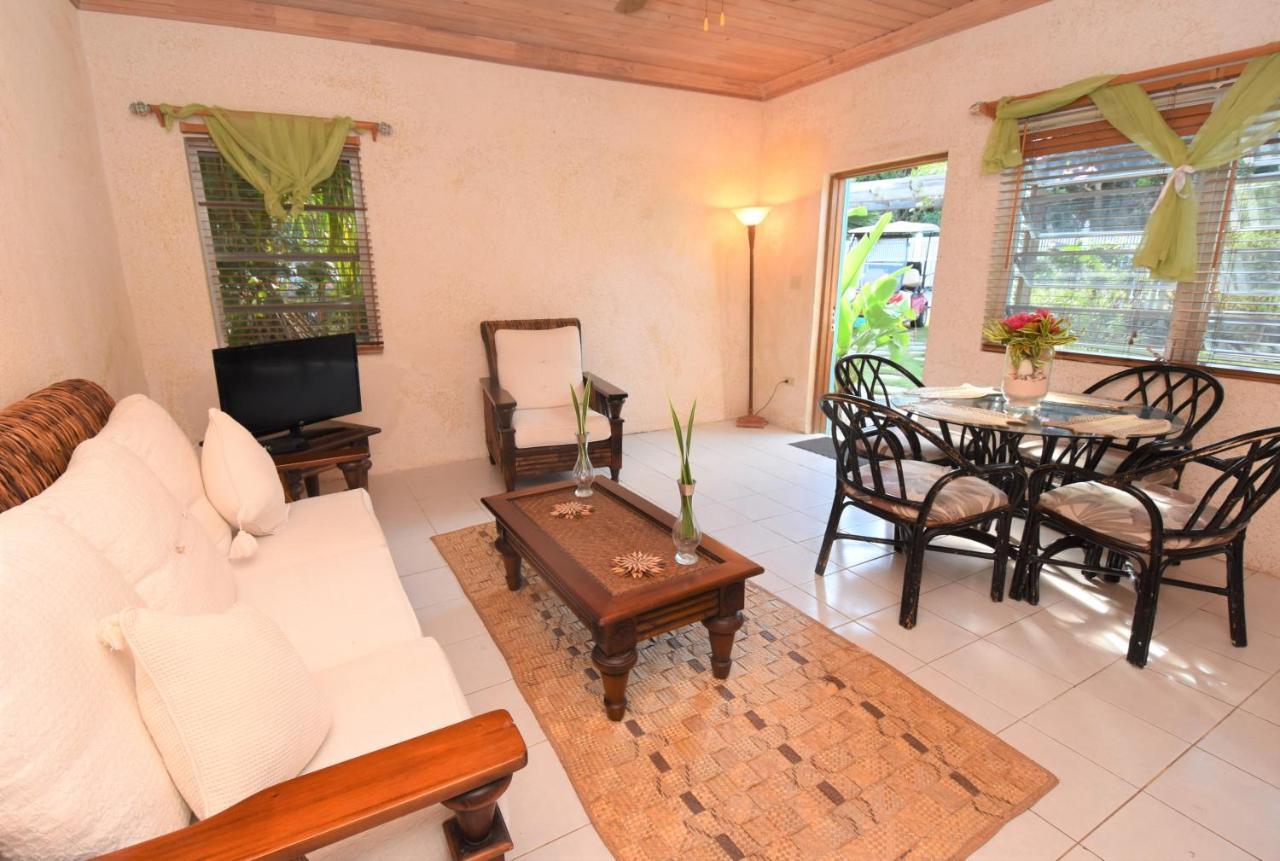 The Sugar Apple Lodging Dunmore Town Exteriér fotografie