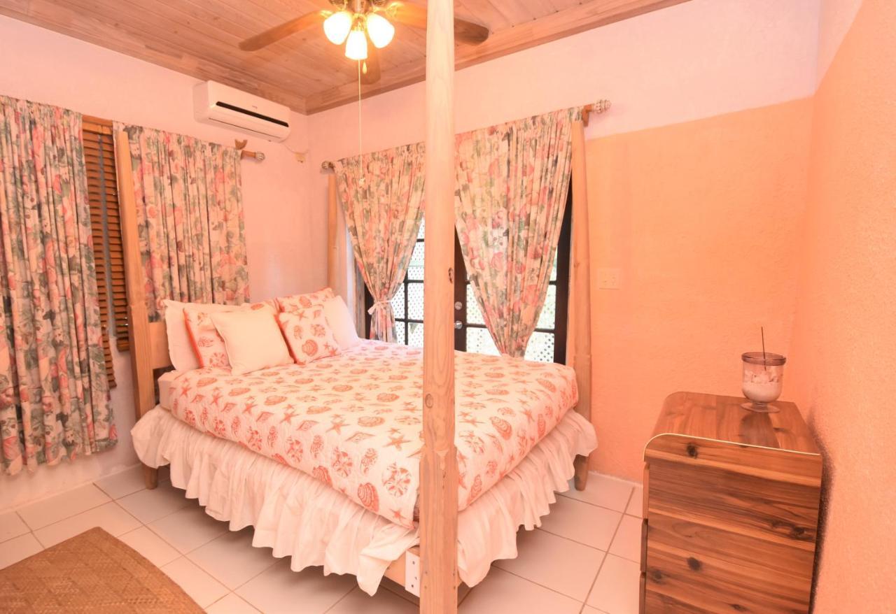 The Sugar Apple Lodging Dunmore Town Exteriér fotografie